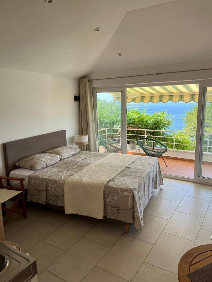 Studio Apartment Sol Mlini Luaran gambar